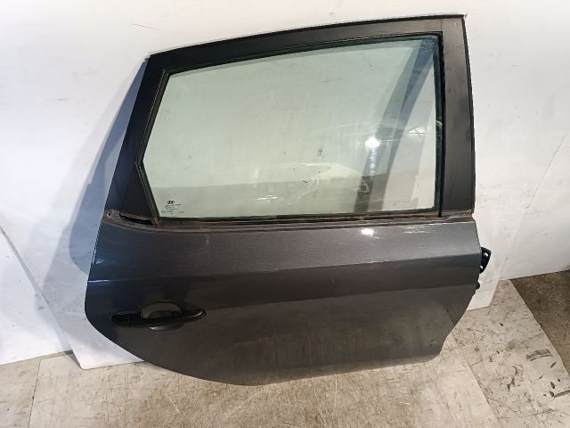 bontott HYUNDAI I30 Jobb hátsó Ajtó (Részeivel)
