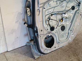 bontott HYUNDAI I30 Jobb hátsó Ajtó (Részeivel)