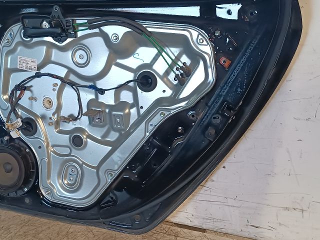 bontott HYUNDAI I30 Jobb hátsó Ajtó (Részeivel)