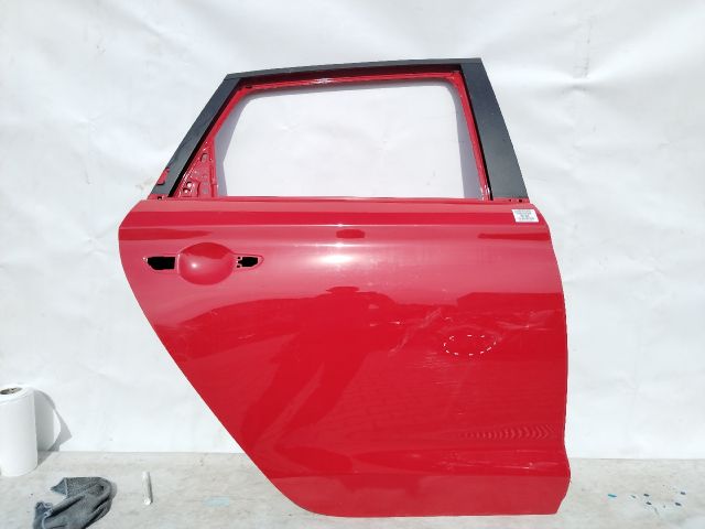 bontott HYUNDAI I30 Jobb hátsó Ajtó (Üres lemez)