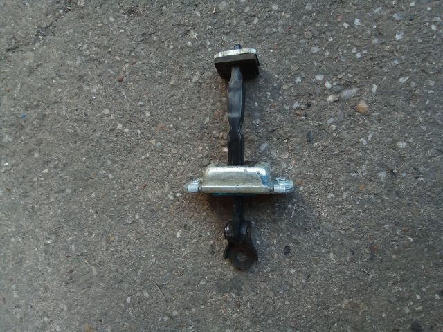 bontott HYUNDAI I30 Jobb hátsó Ajtóhatároló