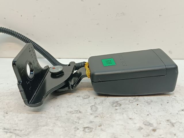 bontott HYUNDAI I30 Jobb hátsó Biztonsági Öv Csat