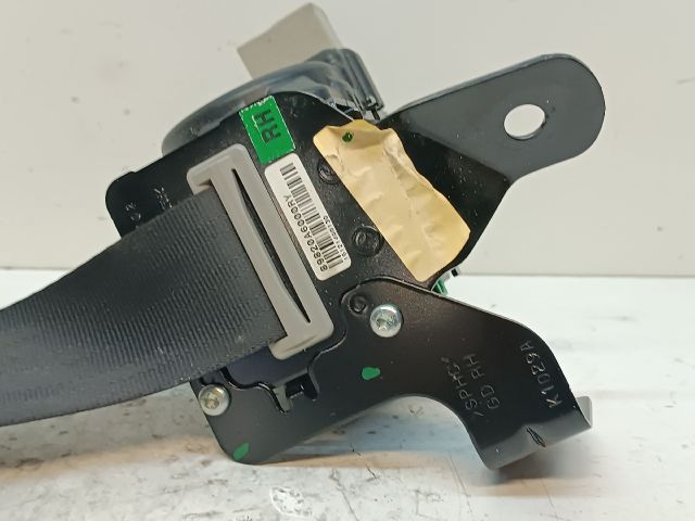 bontott HYUNDAI I30 Jobb hátsó Biztonsági Öv