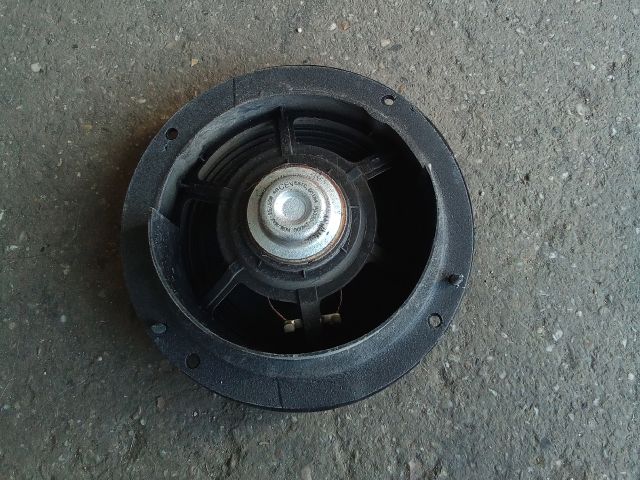 bontott HYUNDAI I30 Jobb hátsó Hangszóró