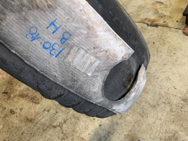 bontott HYUNDAI I30 Jobb hátsó Hátsó Dobbetét (Kerékjárati, Műanyag)