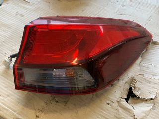 bontott HYUNDAI I30 Jobb Hátsó Lámpa