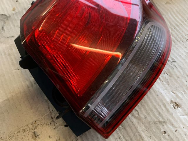 bontott HYUNDAI I30 Jobb Hátsó Lámpa