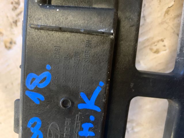 bontott HYUNDAI I30 Jobb hátsó Lökhárító Tartó (Műanyag)