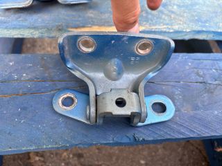 bontott HYUNDAI I30 Jobb hátsó Zsanér