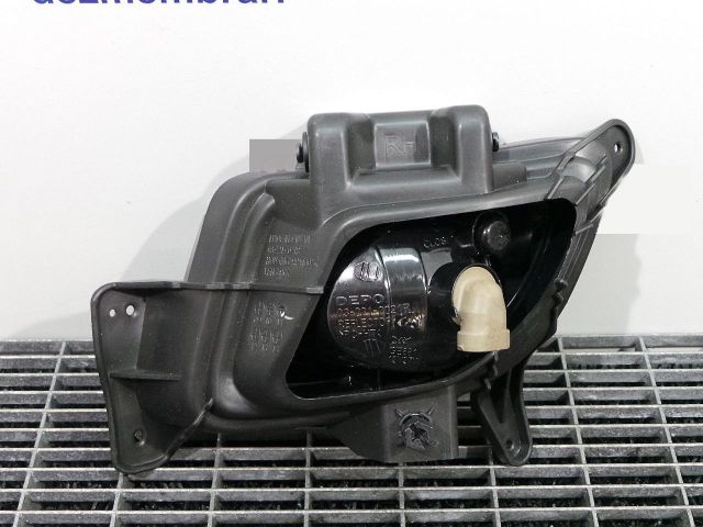 bontott HYUNDAI I30 Jobb Ködfényszóró