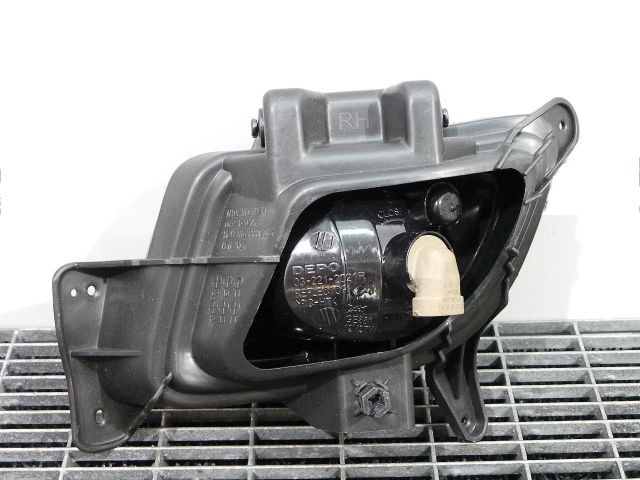 bontott HYUNDAI I30 Jobb Ködfényszóró