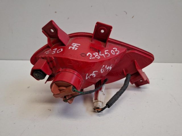 bontott HYUNDAI I30 Jobb Ködzárófény