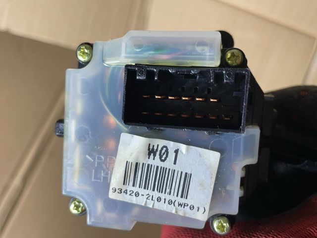 bontott HYUNDAI I30 Jobb Kormánykapcsoló Ablaktörlő