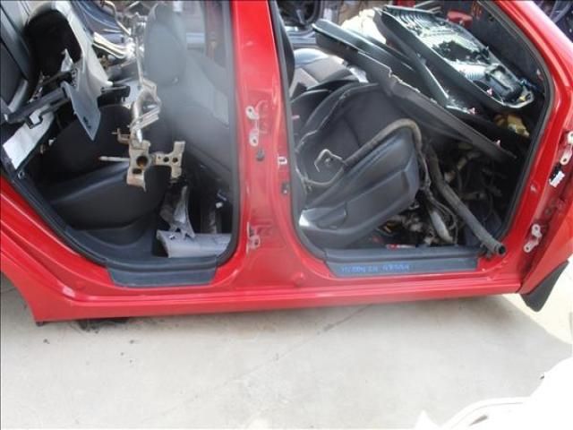 bontott HYUNDAI I30 Jobb Küszöb