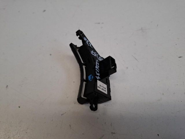 bontott HYUNDAI I30 Jobb Multikormány Kapcsoló