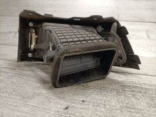 bontott HYUNDAI I30 Jobb Szellőző