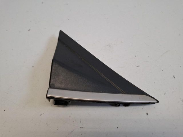 bontott HYUNDAI I30 Jobb Visszapillantó Tükör Előtti Burkolat