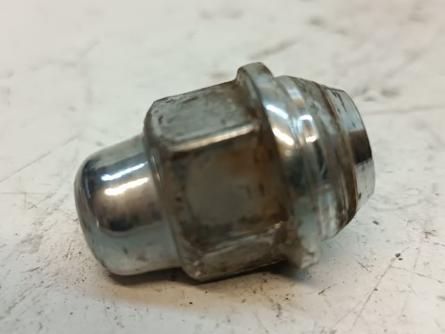 bontott HYUNDAI I30 Kerék Csavar Szett