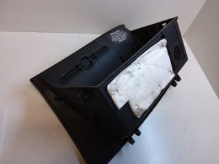 bontott HYUNDAI I30 Kesztyűtartó