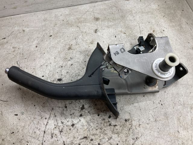 bontott HYUNDAI I30 Kézifék Kar