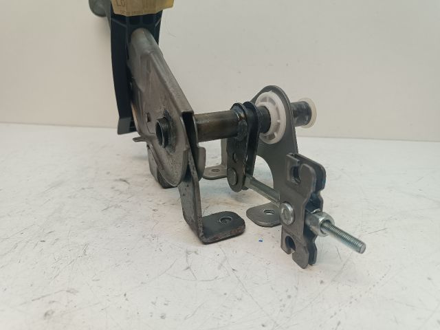 bontott HYUNDAI I30 Kézifék Kar