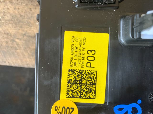 bontott HYUNDAI I30 Klíma Kapcsoló