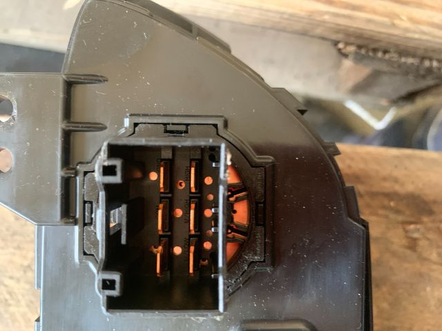 bontott HYUNDAI I30 Klíma Kapcsoló