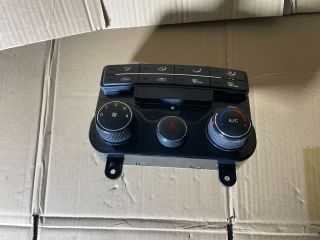 bontott HYUNDAI I30 Klíma Kapcsoló