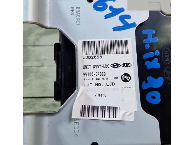 bontott HYUNDAI I30 Komfort Elektronika