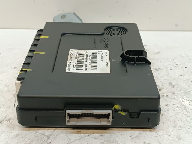 bontott HYUNDAI I30 Komfort Elektronika