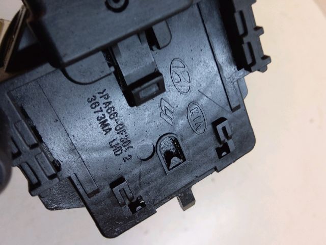 bontott HYUNDAI I30 Komplett Kormánykapcsoló (Bajuszkapcsoló)