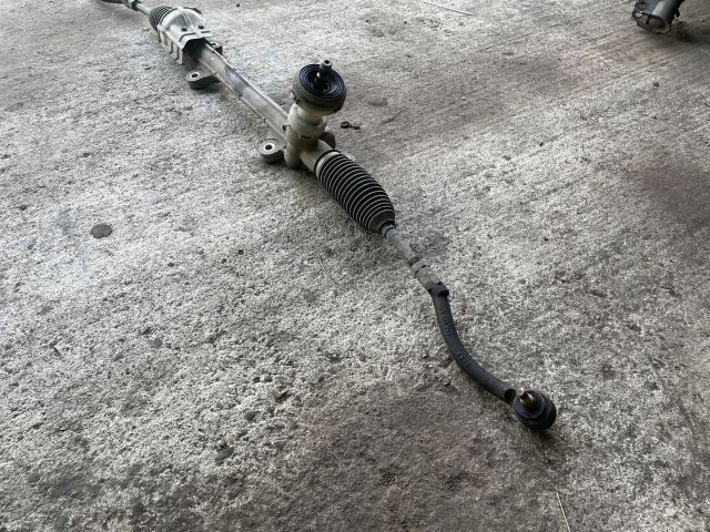 bontott HYUNDAI I30 Kormánymű Szervós