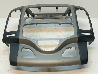 bontott HYUNDAI I30 Középkonzol Keret