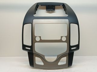 bontott HYUNDAI I30 Középkonzol Keret