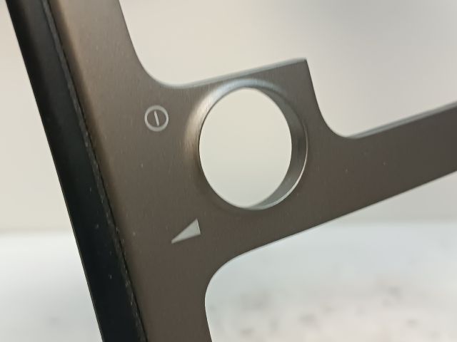 bontott HYUNDAI I30 Középkonzol Keret