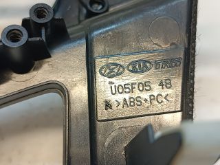 bontott HYUNDAI I30 Középkonzol Keret