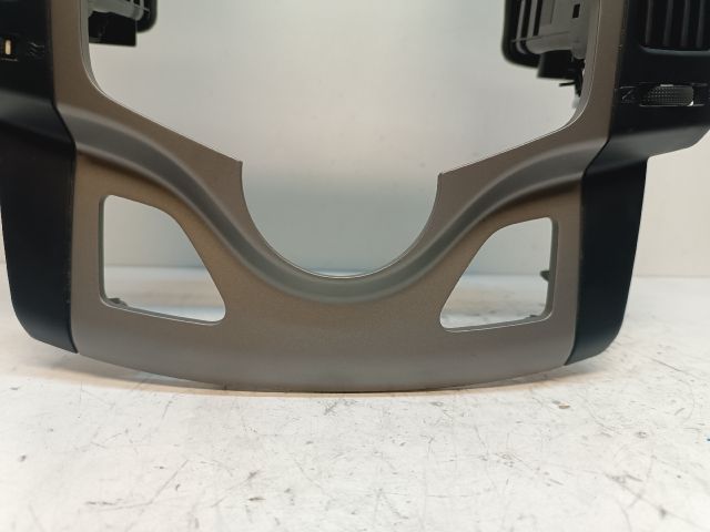 bontott HYUNDAI I30 Középkonzol Keret