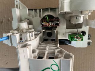 bontott HYUNDAI I30 Középkonzol Vezérlő Panel