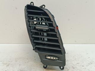 bontott HYUNDAI I30 Középső Bal Szellőző