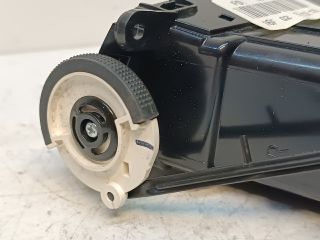 bontott HYUNDAI I30 Középső Jobb Szellőző