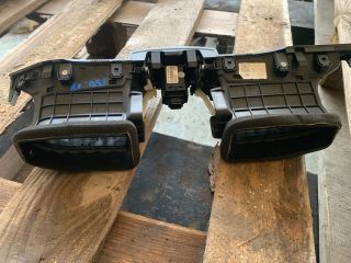 bontott HYUNDAI I30 Középső Szellőző