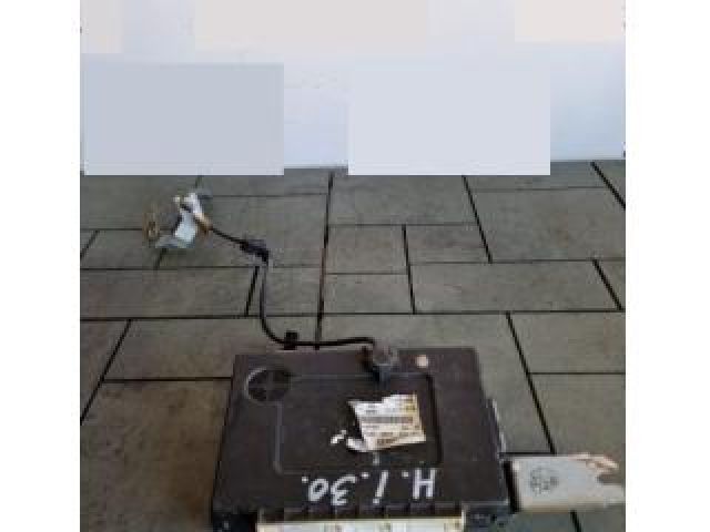 bontott HYUNDAI I30 Kulcs Nélküli Nyitás Jeladó