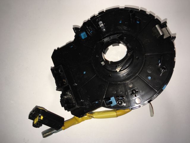 bontott HYUNDAI I30 Légzsák Átvezető Szalagkábel