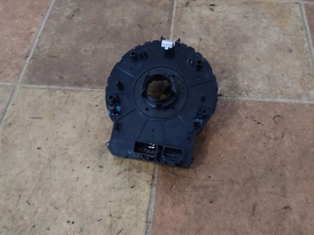 bontott HYUNDAI I30 Légzsák Átvezető Szalagkábel