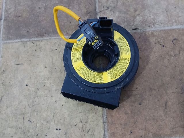 bontott HYUNDAI I30 Légzsák Átvezető Szalagkábel