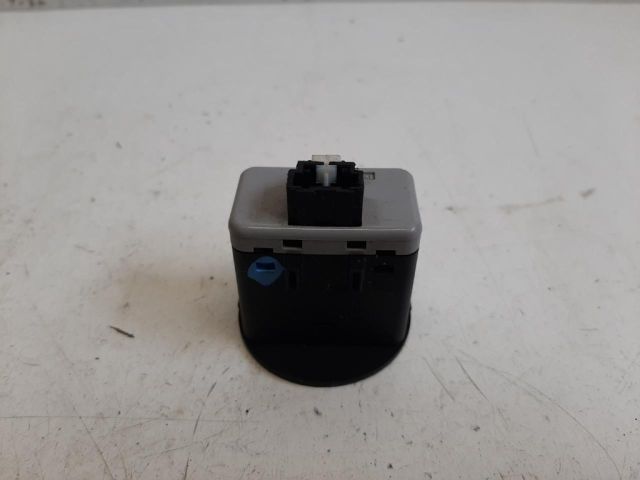 bontott HYUNDAI I30 Légzsák Kapcsoló