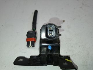 bontott HYUNDAI I30 Motorháztető Ajtó Kapcsoló