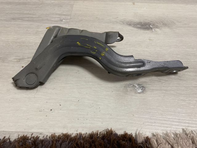 bontott HYUNDAI I30 Motorháztető Bal Zsanér