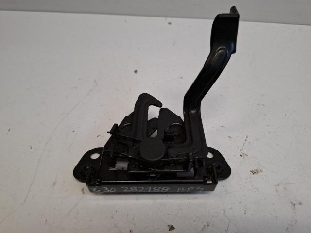 bontott HYUNDAI I30 Motorháztető Zárszerkezet