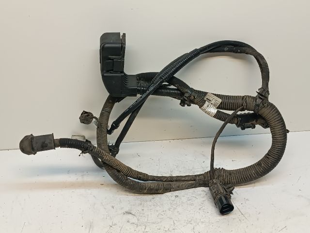 bontott HYUNDAI I30 Pozitív Kábel